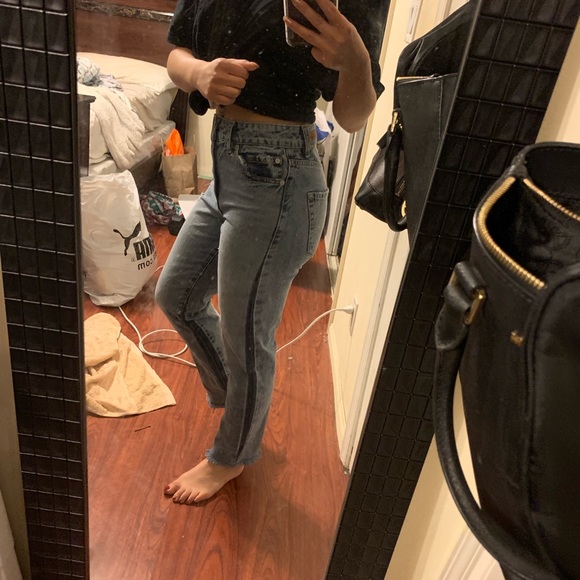 Jeans - Picture 4 of 5